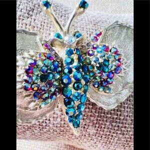 Dodds Vintage Rhinestones Brooch /Pin 2” Butterfly Multiple A/B Colors EUC